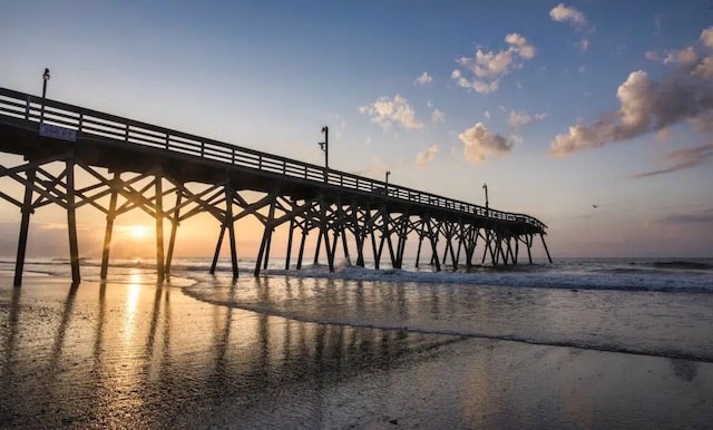 The pier at Surfside Beach 