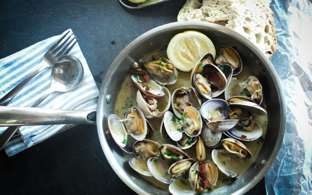 Where Do Locals Eat Seafood in Myrtle Beach?